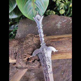 Saderna's Sword