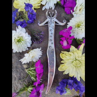 The Artemis Hair Dagger