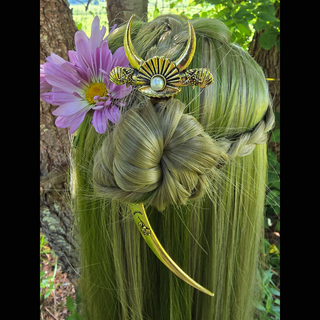 Pick Your Poison, Hair-Dagger Bundle