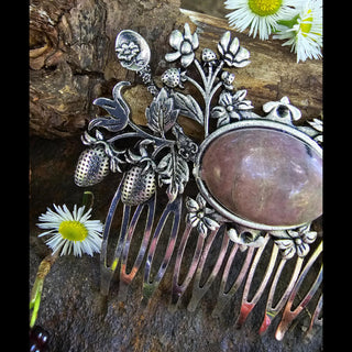 Strawberries and Cream Hair Comb