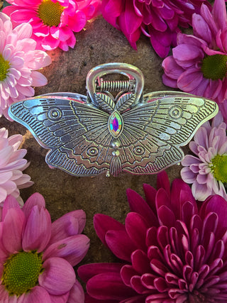 Flutter By Claw Clip